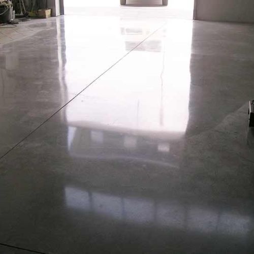 Tratamiento de hormigón pulido y abrillantado